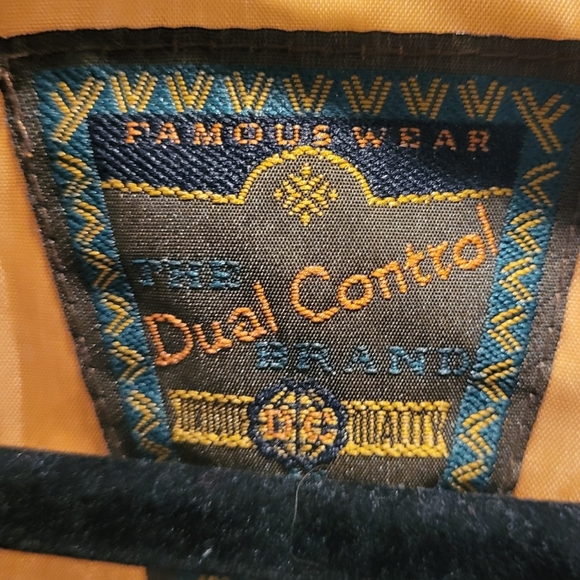 Vintage The Dual Control Suede Leather Button Vest Brown Size Medium - Picture 3 of 7